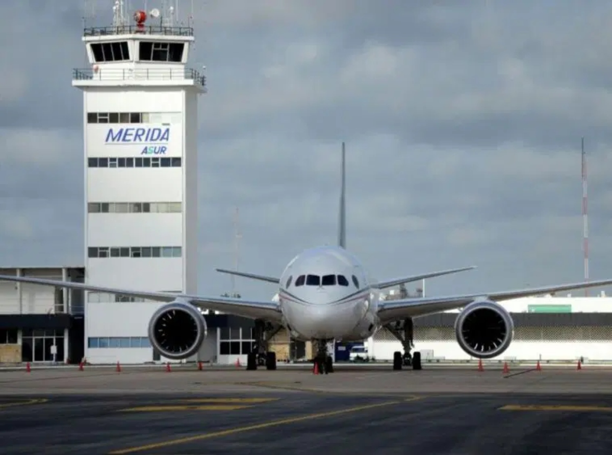 Aeropuerto De Merida