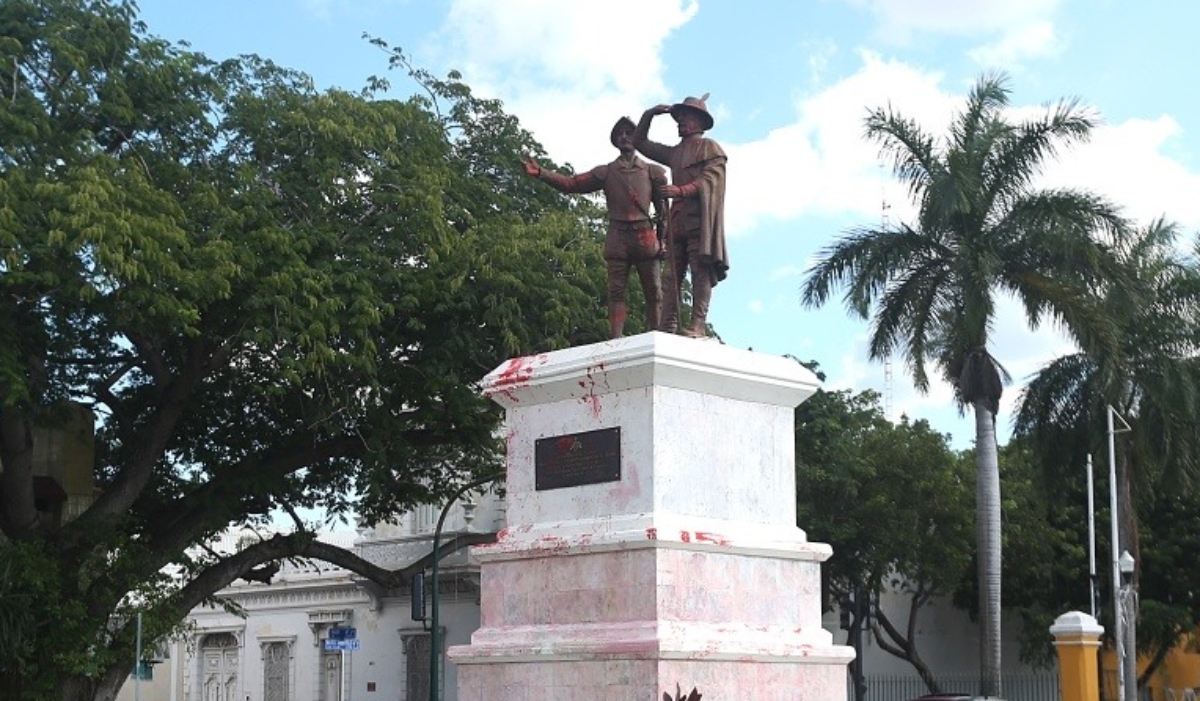 Monumento A Los Montejo